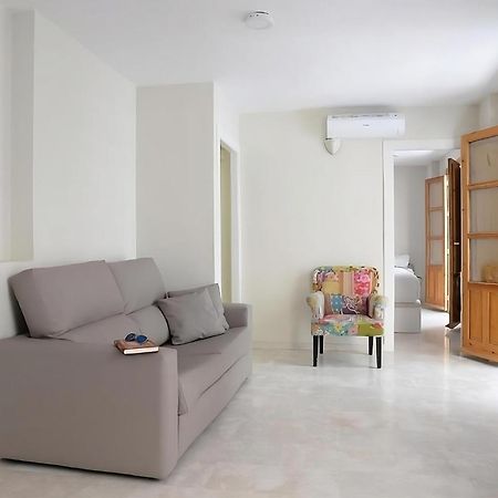 Apartamentos Comfort City Гранада Экстерьер фото